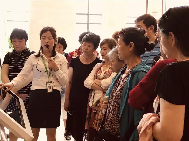 钟楼社区退休长者齐聚Kaiyun官方网站登录入口·有伴社区